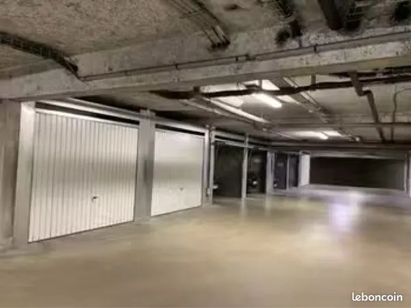 Garage box fermé