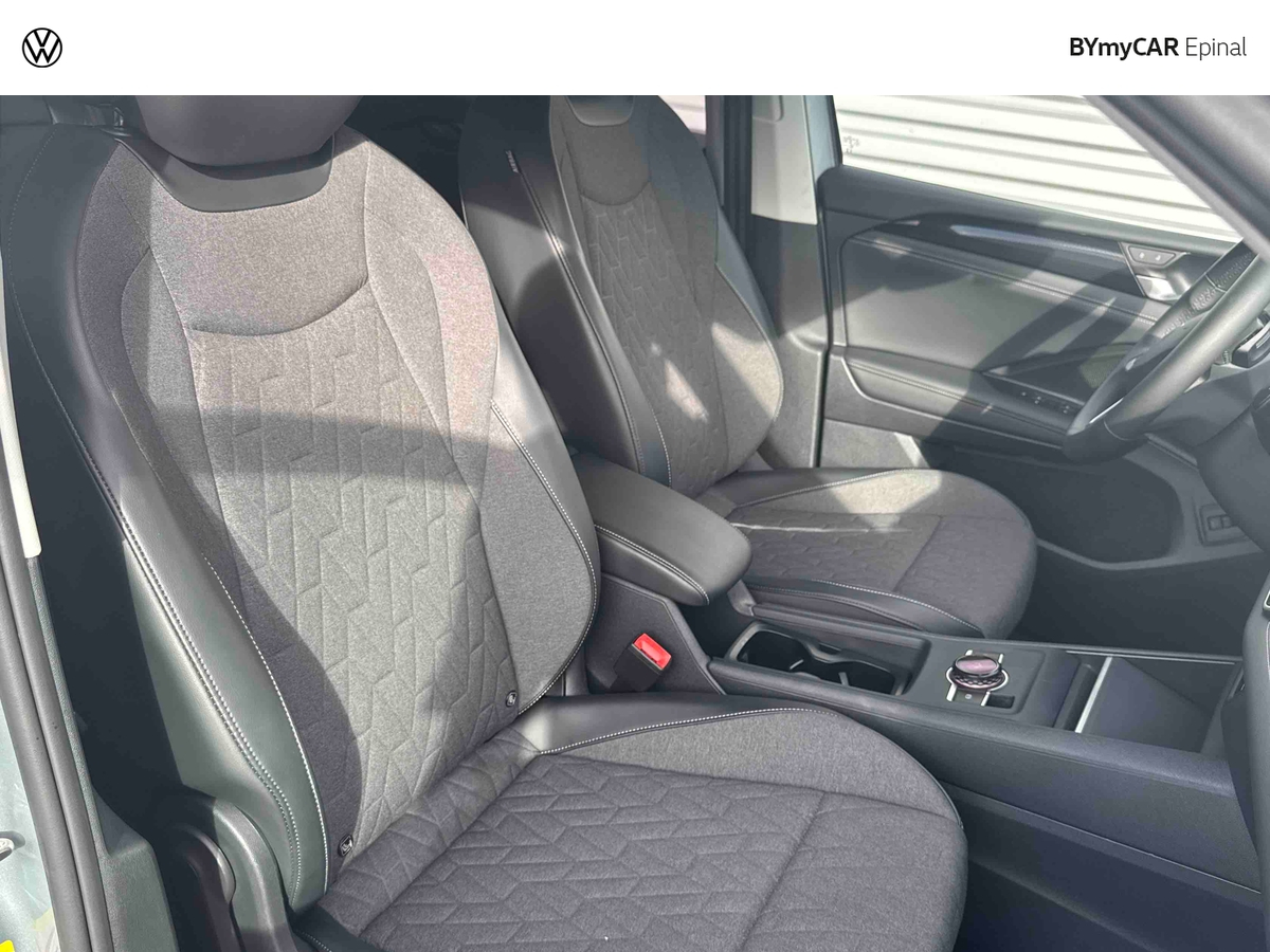 Volkswagen Tiguan 2.0 TDI 150ch DSG7 — photo 25