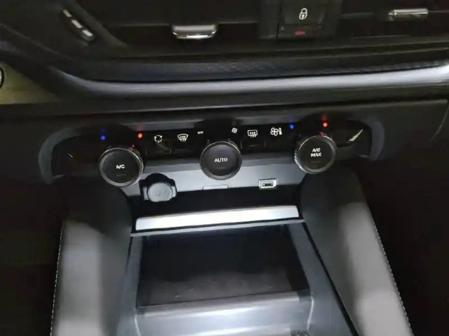Citroën C5 x puretech 130 s&amp;s eat8 — photo 44