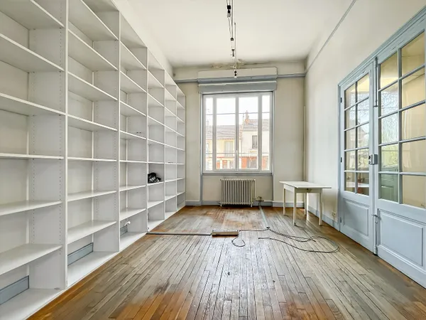Appartement 5 pièces 141 m²