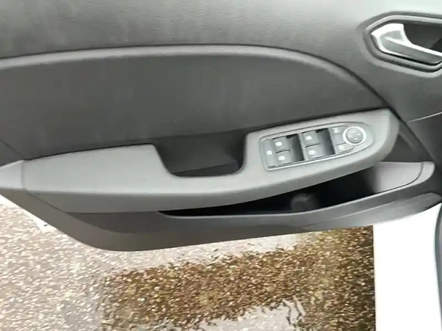 Renault Clio tce 90 — photo 32