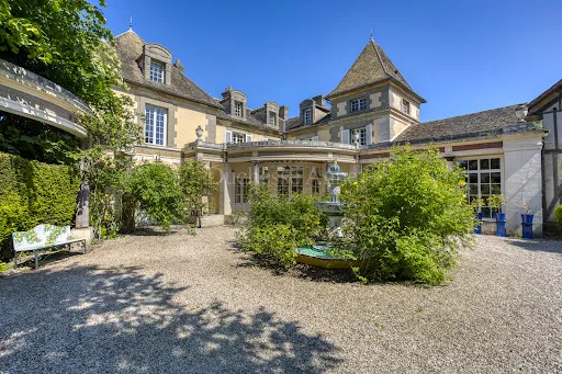 Propriété 12 pièces 450 m²