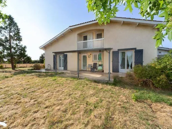Maison 5 pièces 145 m²
