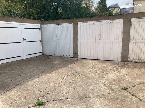 Garage, centre Rennes