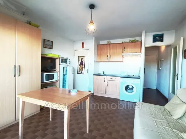 Studio cabine au 1er étage avec un aperçu sur la mer, parking