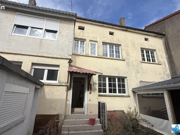 Maison 8 pièces 204 m²