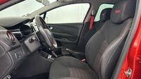 Renault Clio 1.6 T 200ch RS EDC 5p — photo 12
