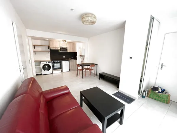 Beau T2 meublé dans résidence neuve avec balcon et parking