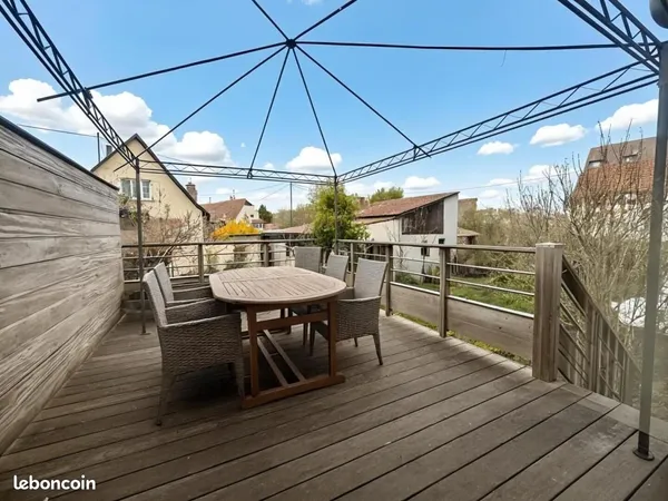 Maison 7 pièces 140 m²