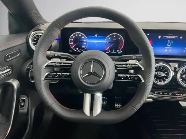 Mercedes Cla 200 d shooting brake amg l — photo 12