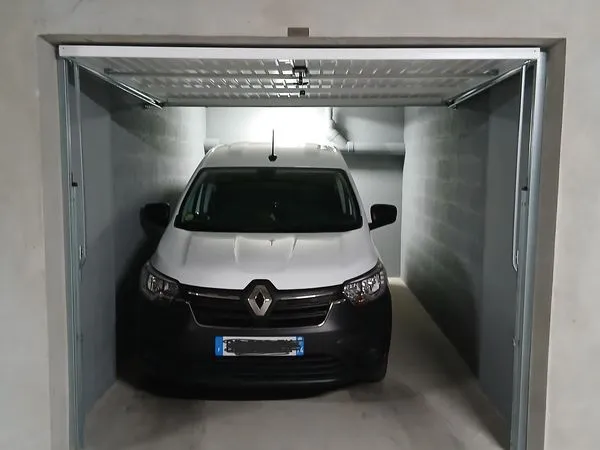 Garage à vendre
