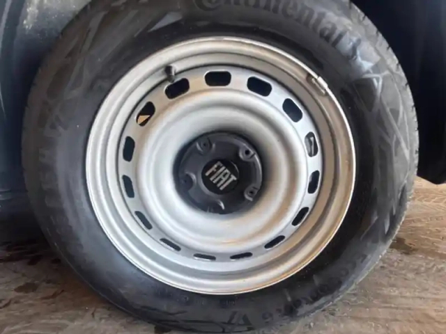 Fiat Doblo fourgon taille m 650 kg bluehdi 100 s&amp;s bvm6 — photo 21