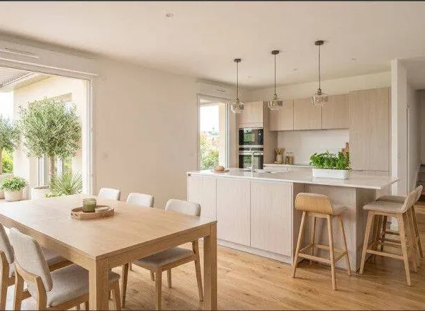 Appartement 4 pièces 98 m²