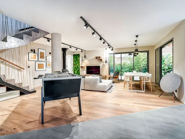 Maison 5 pièces 120 m²