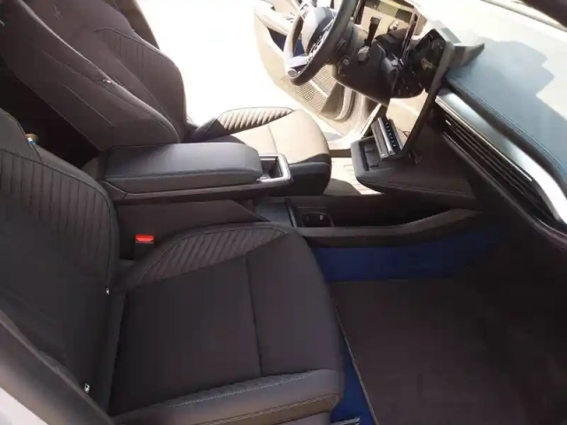 Renault Megane e-tech 220 ch autonomie confort — photo 23