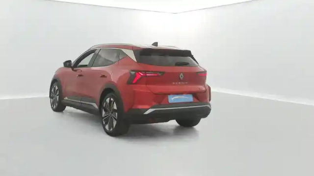 Renault Scenic e-tech électrique 220 ch grande autonomie — photo 12