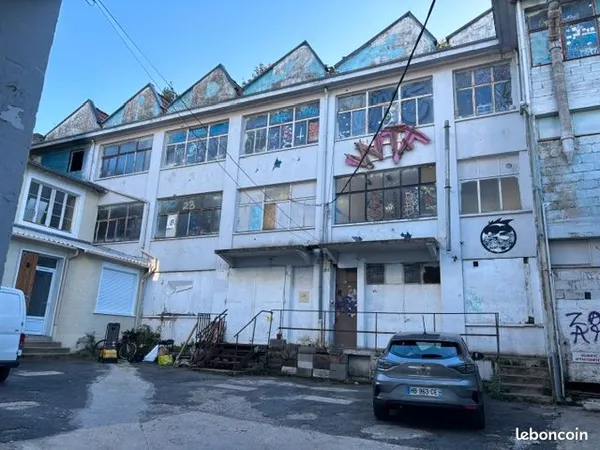 RARE - Immeuble Industriel de 600 m2 - Gare & Centre-ville