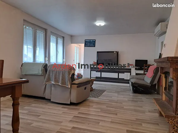 Maison 9 pièces 150 m²