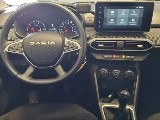 Dacia Sandero tce 90 — photo 10