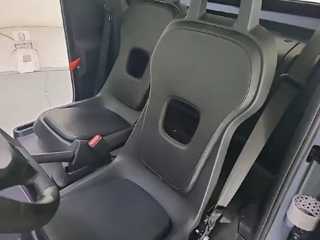 Citroën Ami — photo 11