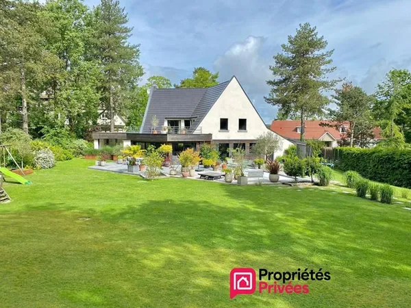VILLA HARDELOT au coeur de la pinède