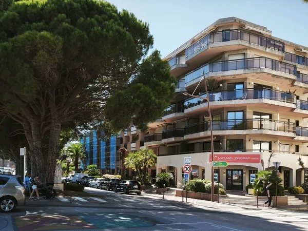 Local commercial la napoule