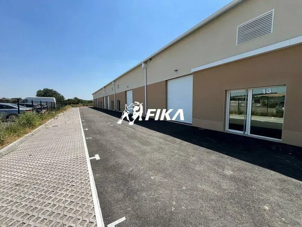 Local d'activité 120 m²
