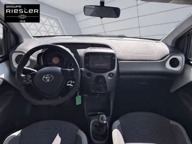 Toyota Aygo 1.0 vvt-i — photo 8