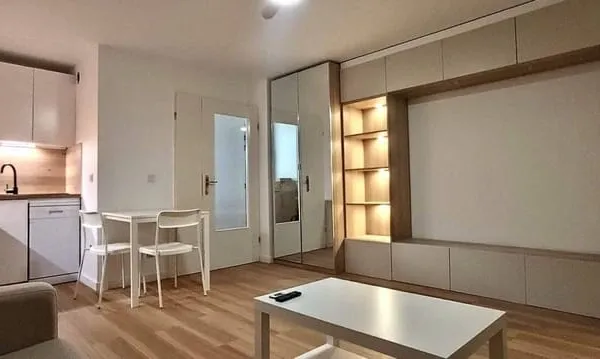 Studio 1 pièce 27 m²