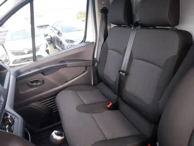 Renault Trafic fgn l1h1 3000 kg blue dci 130 — photo 14