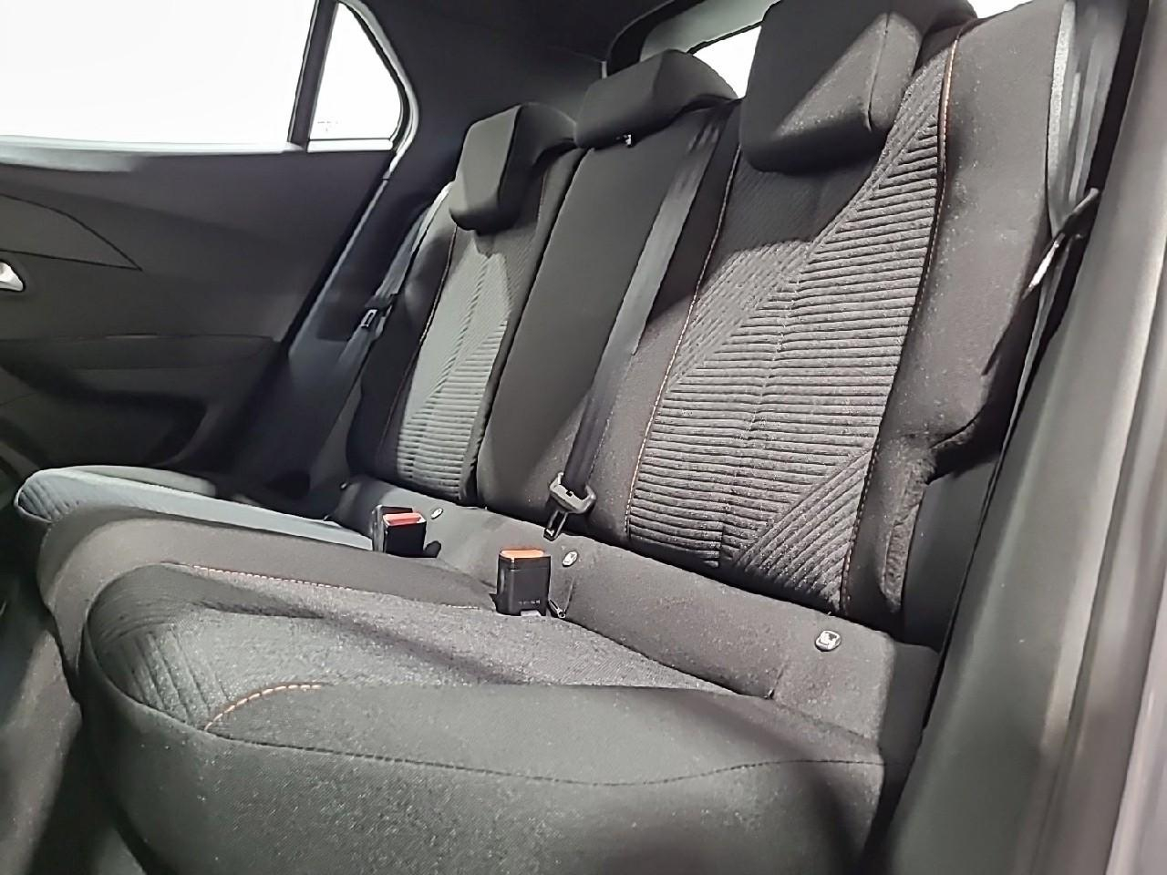 Peugeot 2008 100 s&s bvm6 style — photo 13