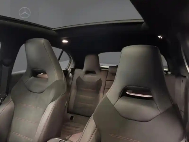Mercedes Classe A 200 d amg line — photo 15