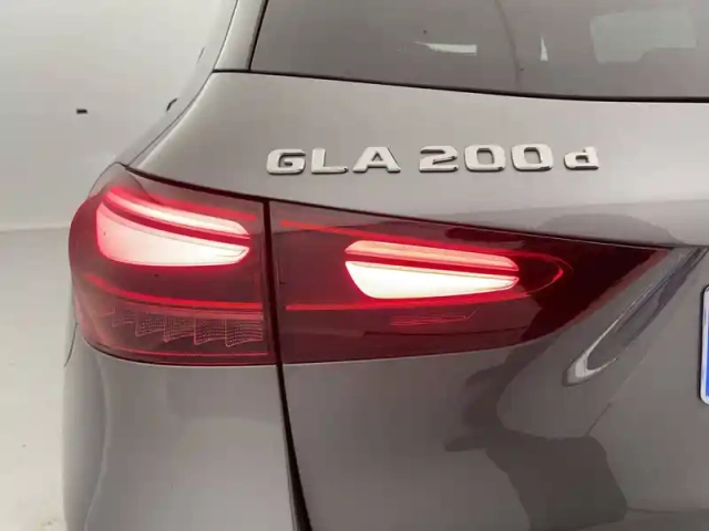 Mercedes Gla 200 d 8g-dct — photo 56