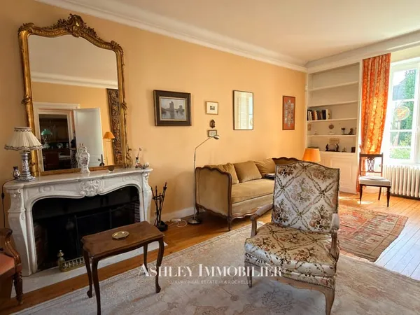 LA ROCHELLE LA GENETTE MAISON DE CARACTÈRE - 120 M2 AVEC