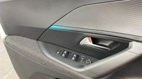 Peugeot 2008 1.2 PureTech 100ch S&S Style — photo 16