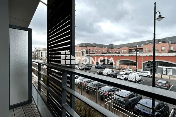 Studio 1 pièce 28 m²