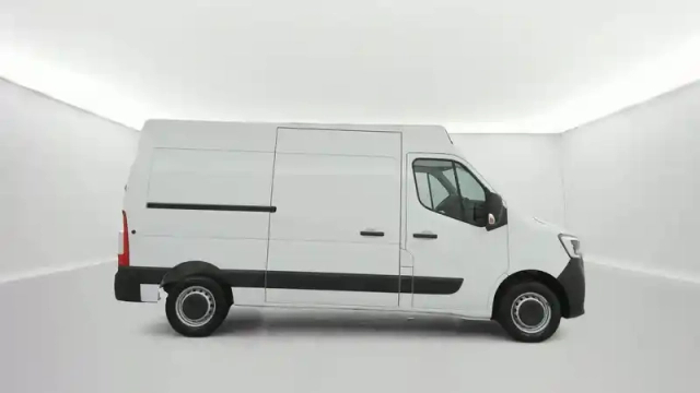 Renault Master fgn trac f3500 l2h2 blue dci 135 — photo 6