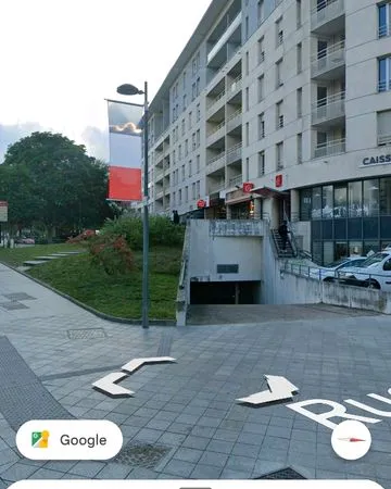 Location place de parking souterrain