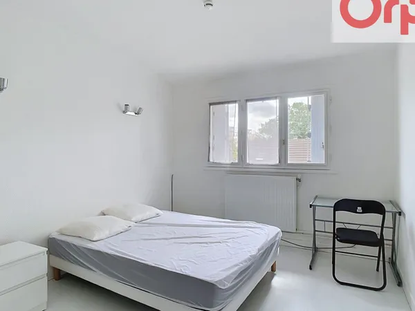 Maison 1 pièce 248 m²