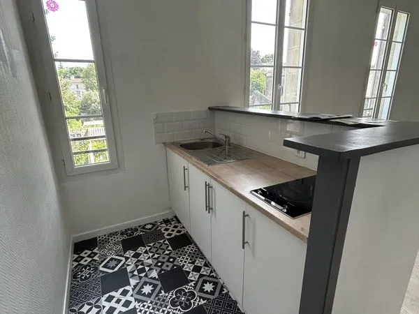 Studio 1 pièce 33 m²