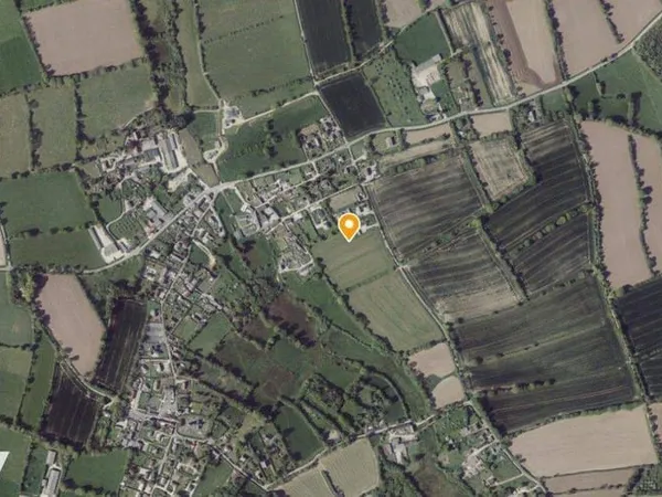 Terrain 678 m²