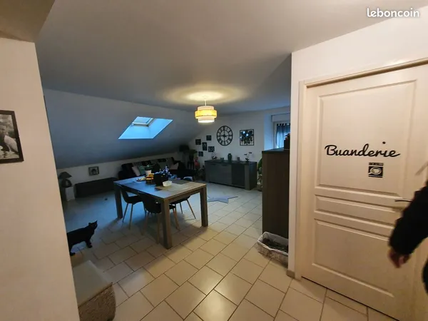 Appartement F3 92m² Xertigny climatisation