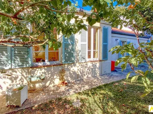 Maison de plain-pied 2 pièces 55 m²