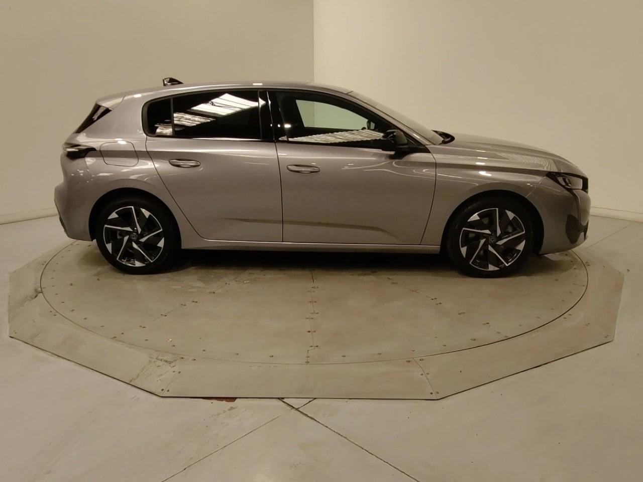 Peugeot 308 bluehdi 130ch s&s eat8 allure — photo 6