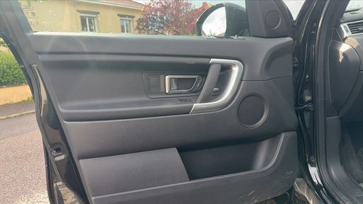 Land Rover Discovery Sport 2.0 TD4 150 BVA9 - SE – 2018 – 103000 km – Diesel – Boîte Automatique — photo 36
