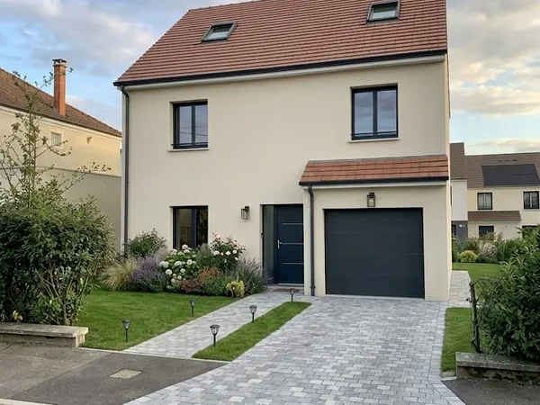 Terrain + maison 91 m²