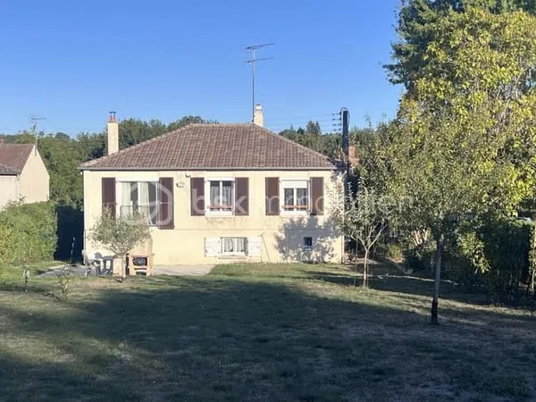 Maison 6 chambres avec jardin clos - 180m2 env - Valençay, au coeur du secteur touristique