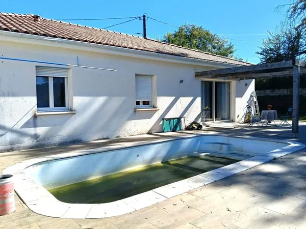 Maison de plain-pied 5 pièces 109 m²