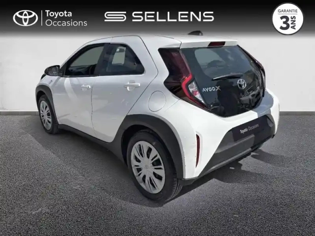 Toyota Aygo X 1.0 vvt-i 72ch dynamic s-cvt my24 — photo 2
