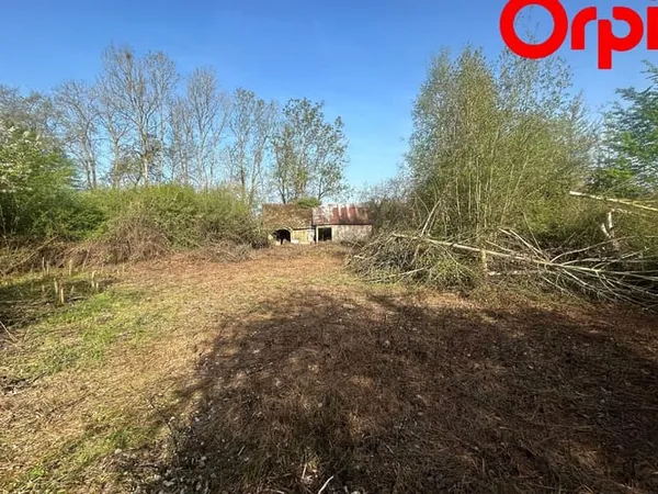 Terrain 1365 m²
